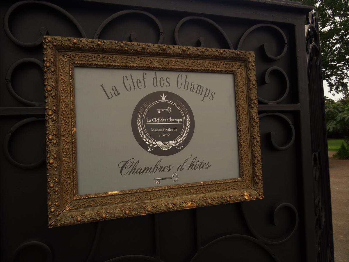 Villa La Clef Des Champs Chailly-en-Biere Buitenkant foto